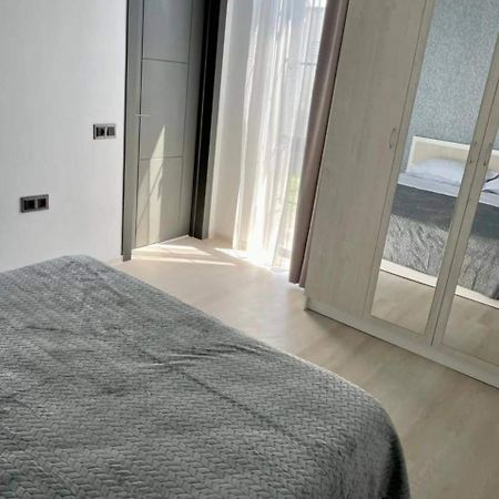 Апарт отель Grey House Zovuni Экстерьер фото
