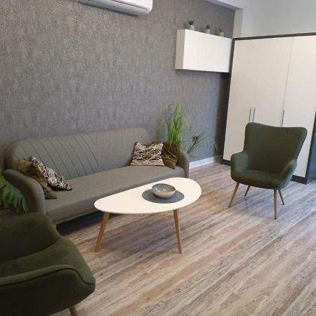Апарт отель Grey House Zovuni Экстерьер фото