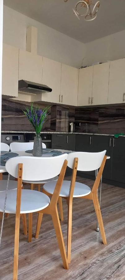Апарт отель Grey House Zovuni Экстерьер фото