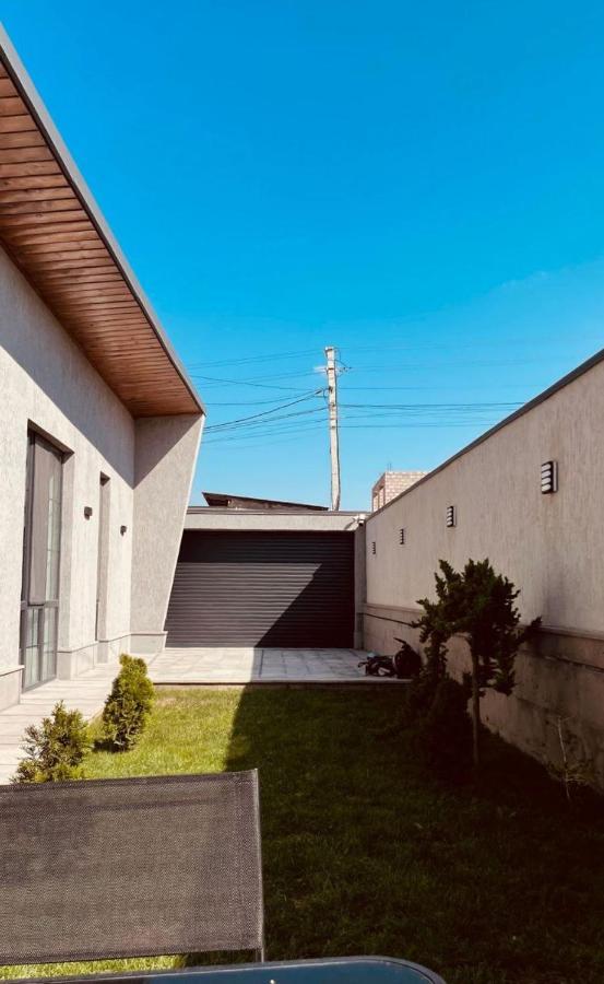 Апарт отель Grey House Zovuni Экстерьер фото