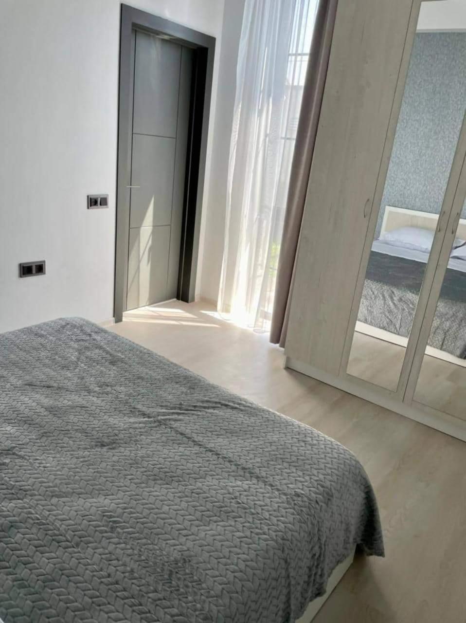 Апарт отель Grey House Zovuni Экстерьер фото